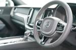 Volvo XC60 D4 R-Design 2017 года (JP)